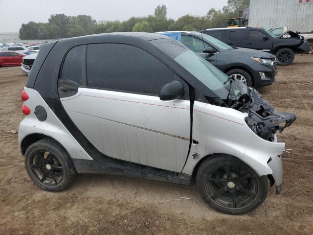 Photo 3 VIN: WMEEJ31X48K187566 - SMART FORTWO PUR 