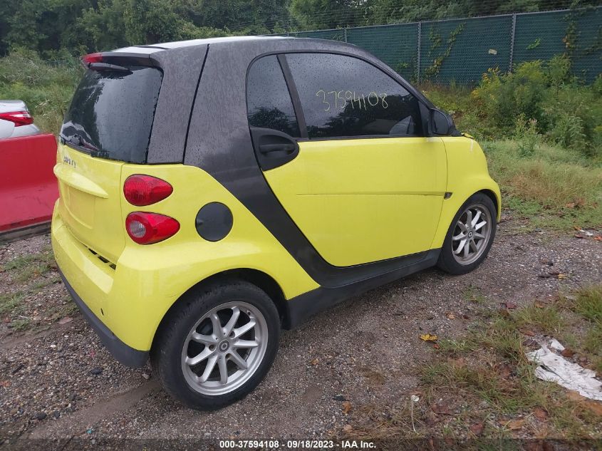 Photo 3 VIN: WMEEJ31X48K197305 - SMART FORTWO 