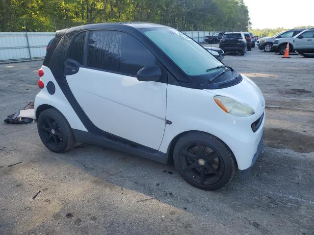 Photo 3 VIN: WMEEJ31X49K306265 - SMART FORTWO 