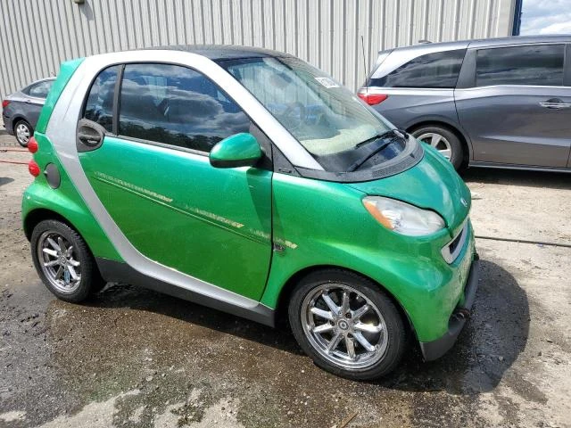 Photo 3 VIN: WMEEJ31X68K172261 - SMART FORTWO PUR 