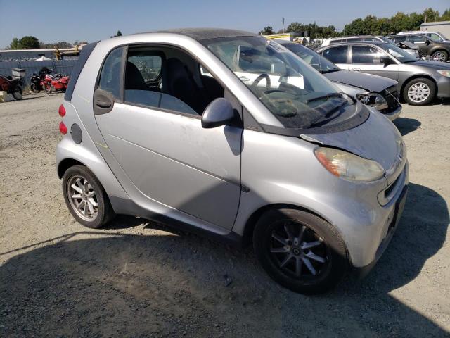 Photo 3 VIN: WMEEJ31X79K209318 - SMART FORTWO 