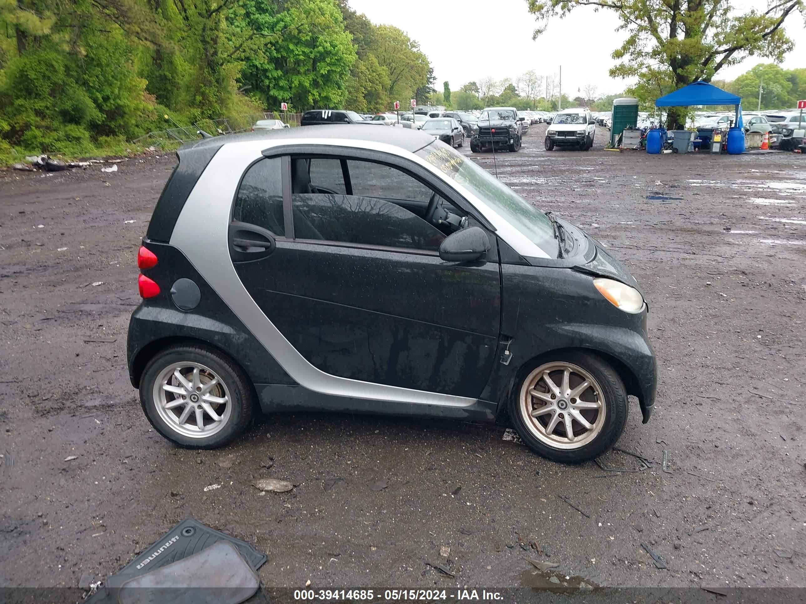 Photo 12 VIN: WMEEJ31X88K145529 - SMART FORTWO 