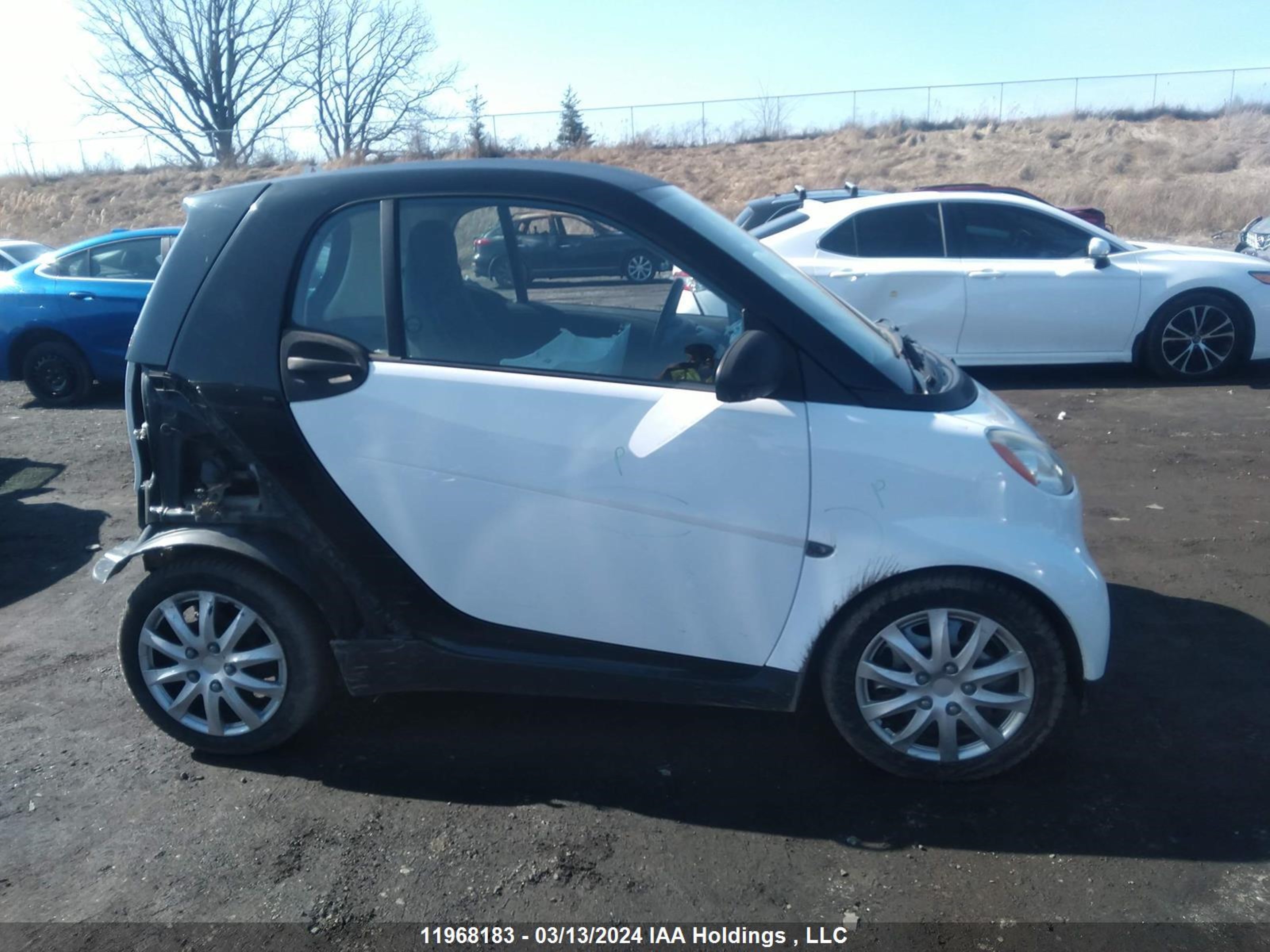 Photo 13 VIN: WMEEJ31X98K071098 - SMART FORTWO 