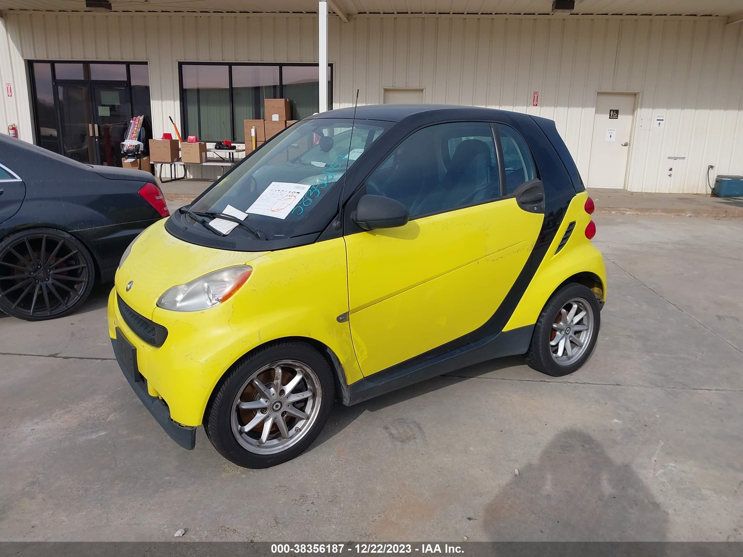 Photo 1 VIN: WMEEJ31X98K128125 - SMART FORTWO 