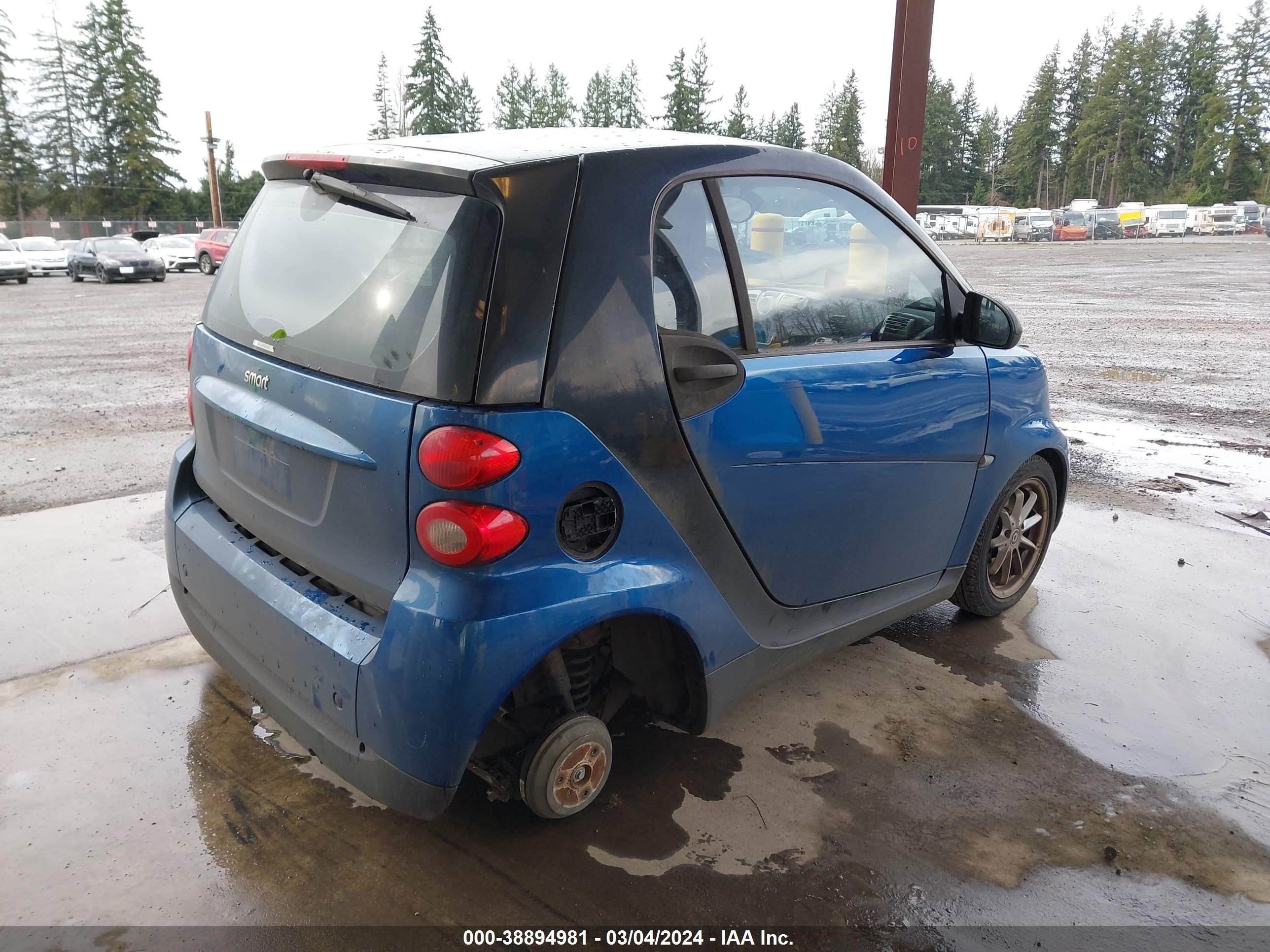 Photo 3 VIN: WMEEJ31X98K160816 - SMART FORTWO 