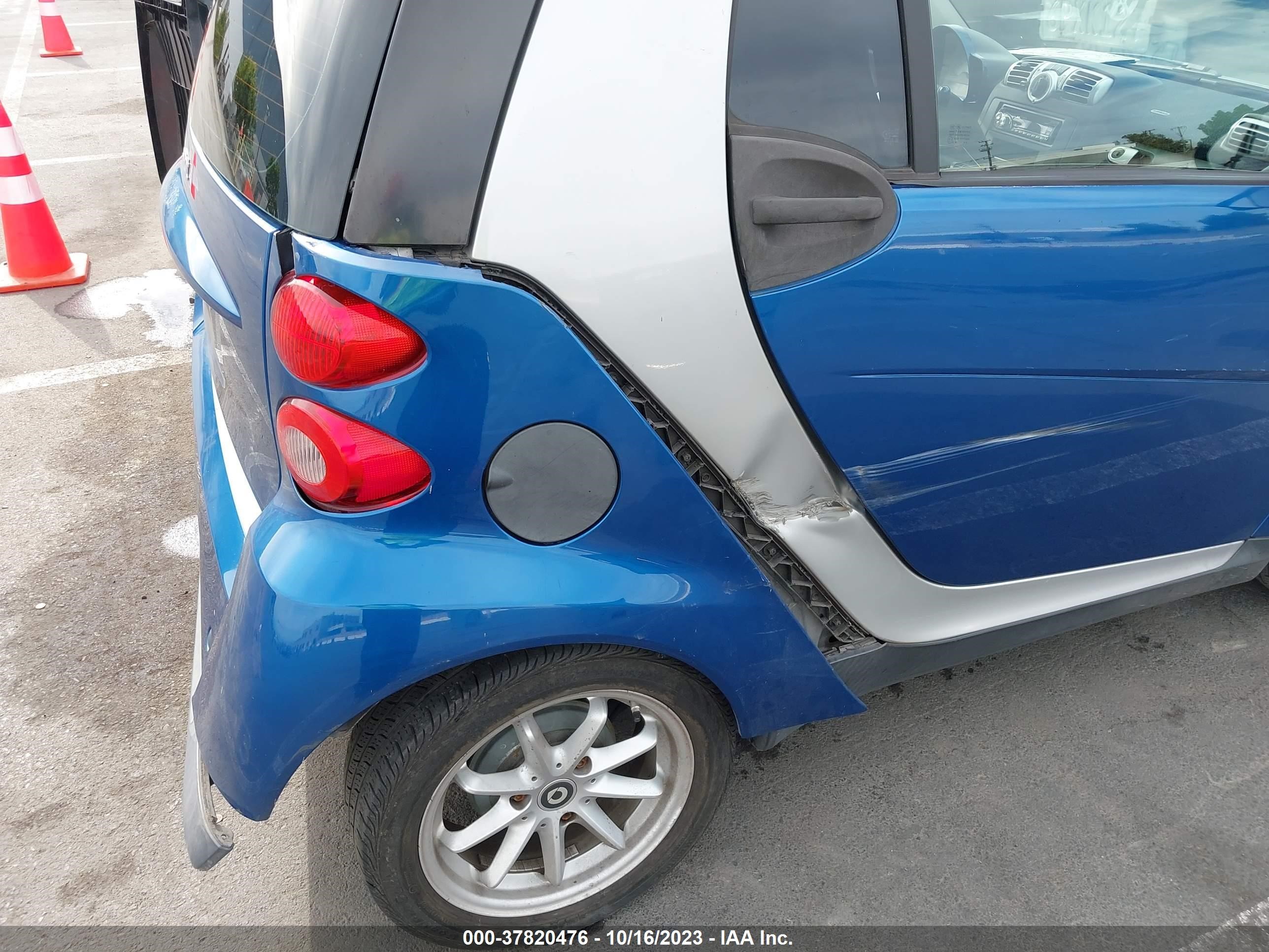 Photo 5 VIN: WMEEJ31X98K188051 - SMART FORTWO 