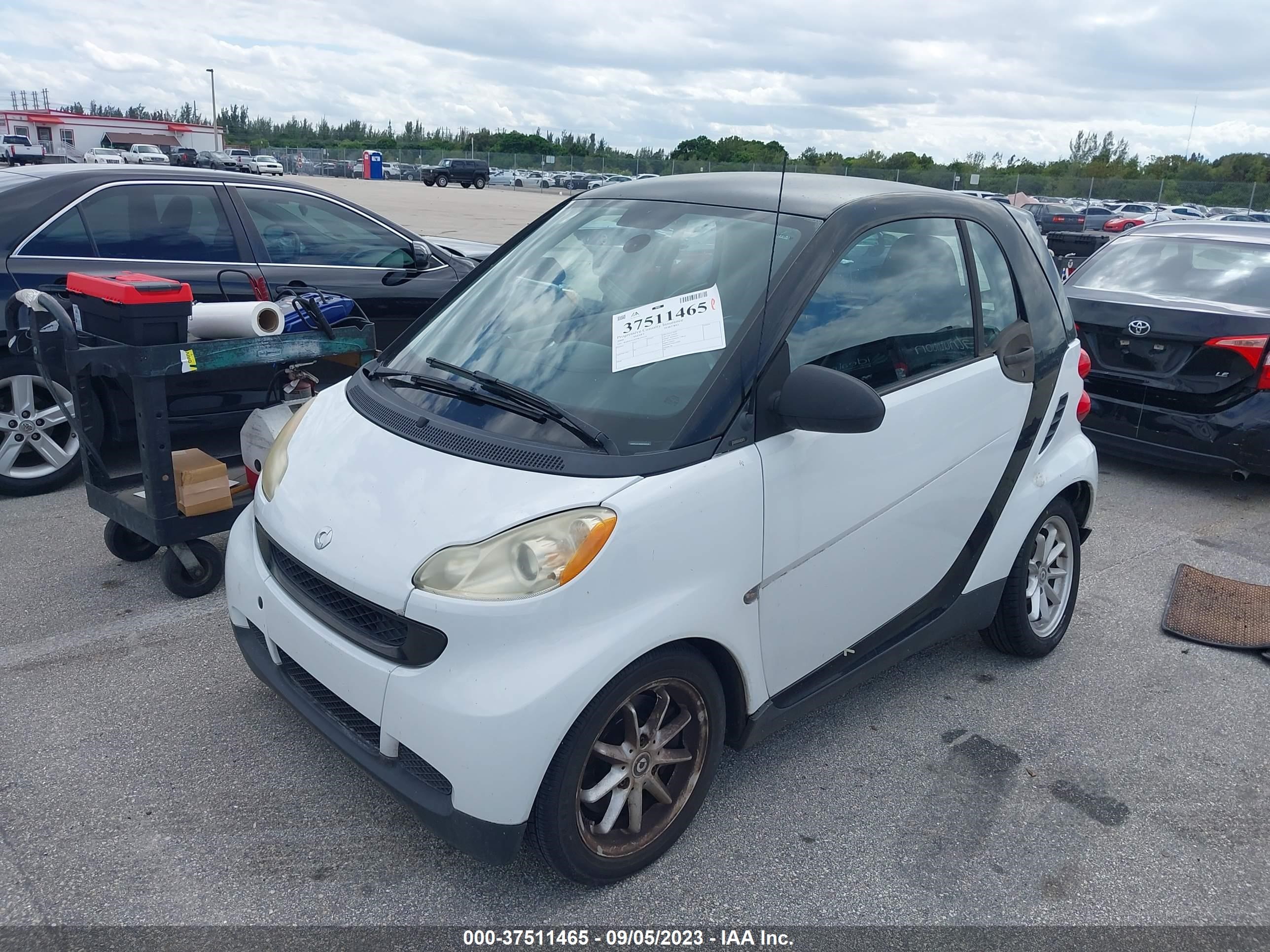 Photo 1 VIN: WMEEJ31X99K259234 - SMART FORTWO 