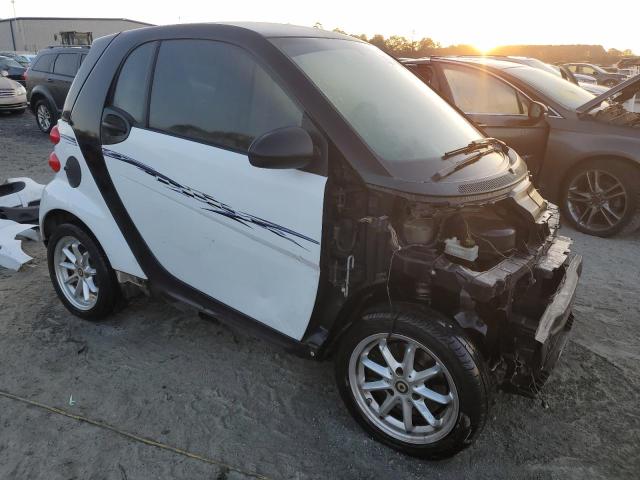 Photo 3 VIN: WMEEJ31X99K290239 - SMART FORTWO PUR 