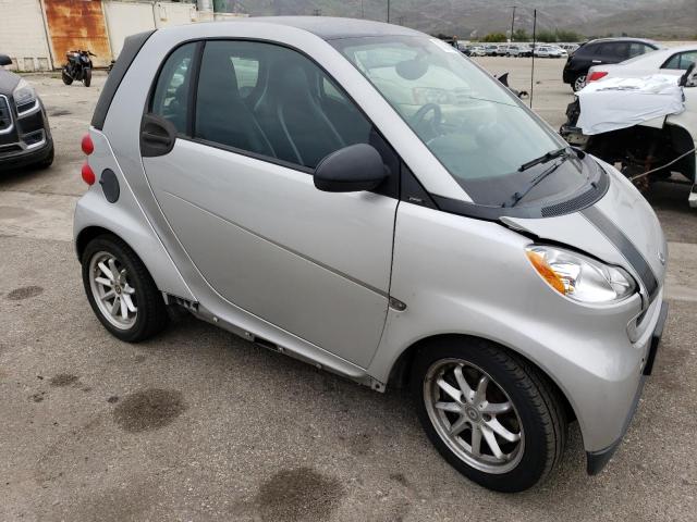 Photo 3 VIN: WMEEJ31XX9K222323 - SMART FORTWO 