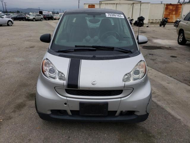 Photo 4 VIN: WMEEJ31XX9K222323 - SMART FORTWO 