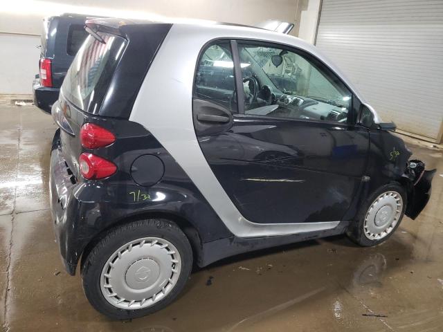 Photo 2 VIN: WMEEJ31XX9K305038 - SMART FORTWO PUR 