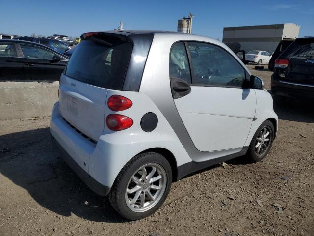 Photo 2 VIN: WMEEJ3BA0AK377994 - SMART FORTWO 