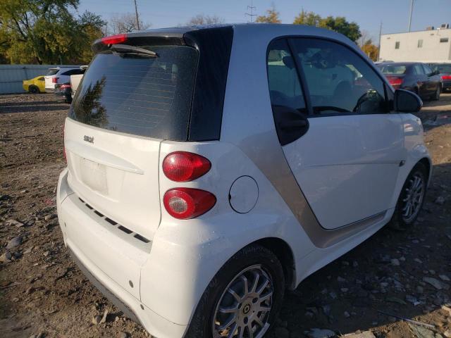 Photo 3 VIN: WMEEJ3BA0DK701692 - SMART FORTWO PUR 