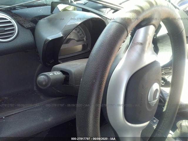 Photo 6 VIN: WMEEJ3BA0EK738193 - SMART FORTWO 