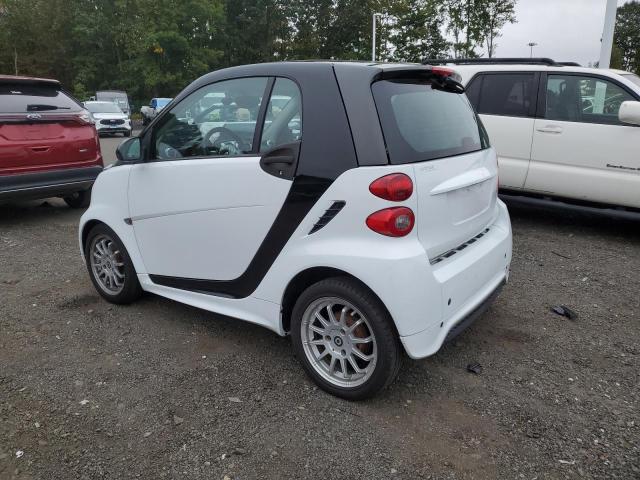 Photo 1 VIN: WMEEJ3BA0EK752451 - SMART FORTWO PUR 