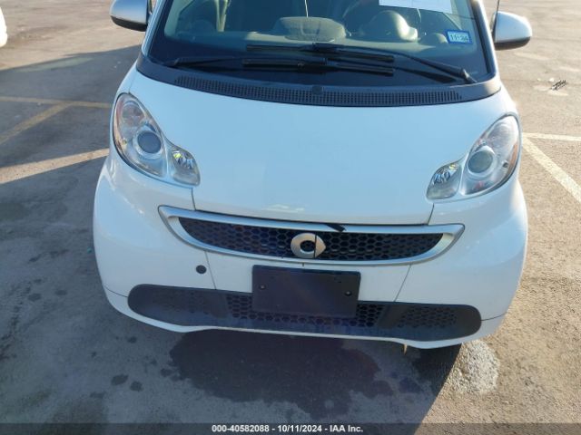 Photo 5 VIN: WMEEJ3BA0FK813329 - SMART FORTWO 