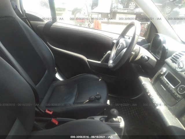 Photo 4 VIN: WMEEJ3BA1BK438948 - SMART FORTWO 