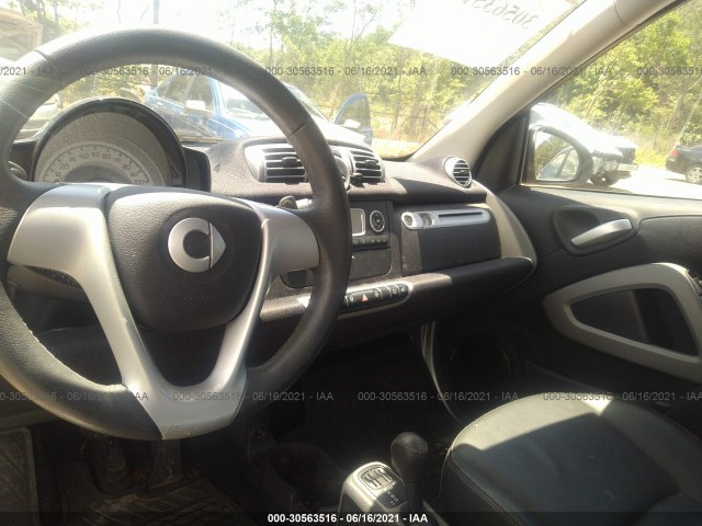 Photo 7 VIN: WMEEJ3BA1BK438948 - SMART FORTWO 