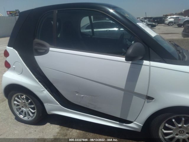 Photo 5 VIN: WMEEJ3BA1DK666824 - SMART FORTWO 