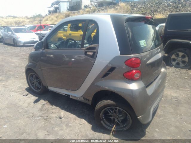 Photo 2 VIN: WMEEJ3BA1DK715066 - SMART FORTWO 