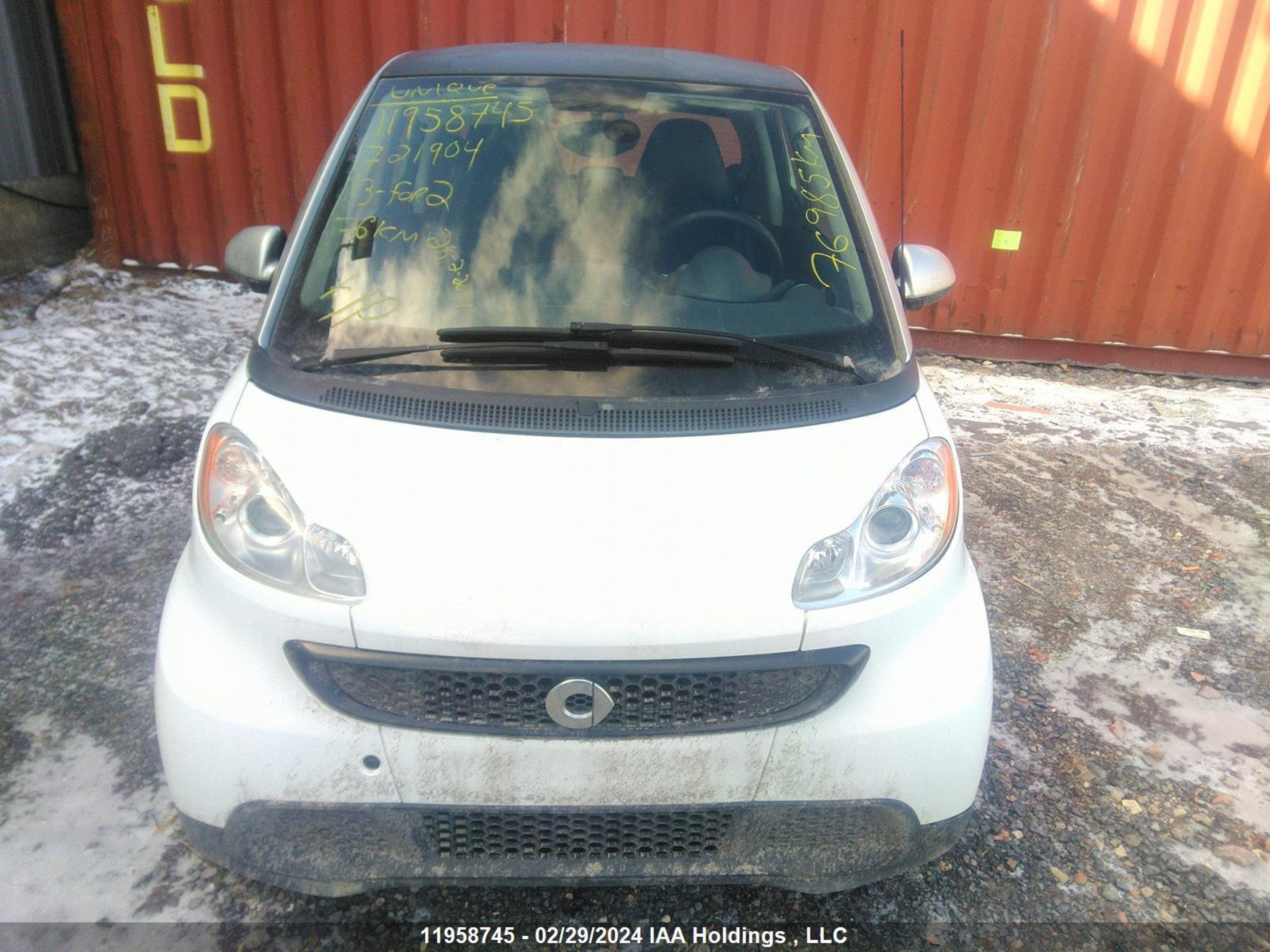 Photo 11 VIN: WMEEJ3BA1DK721904 - SMART FORTWO 