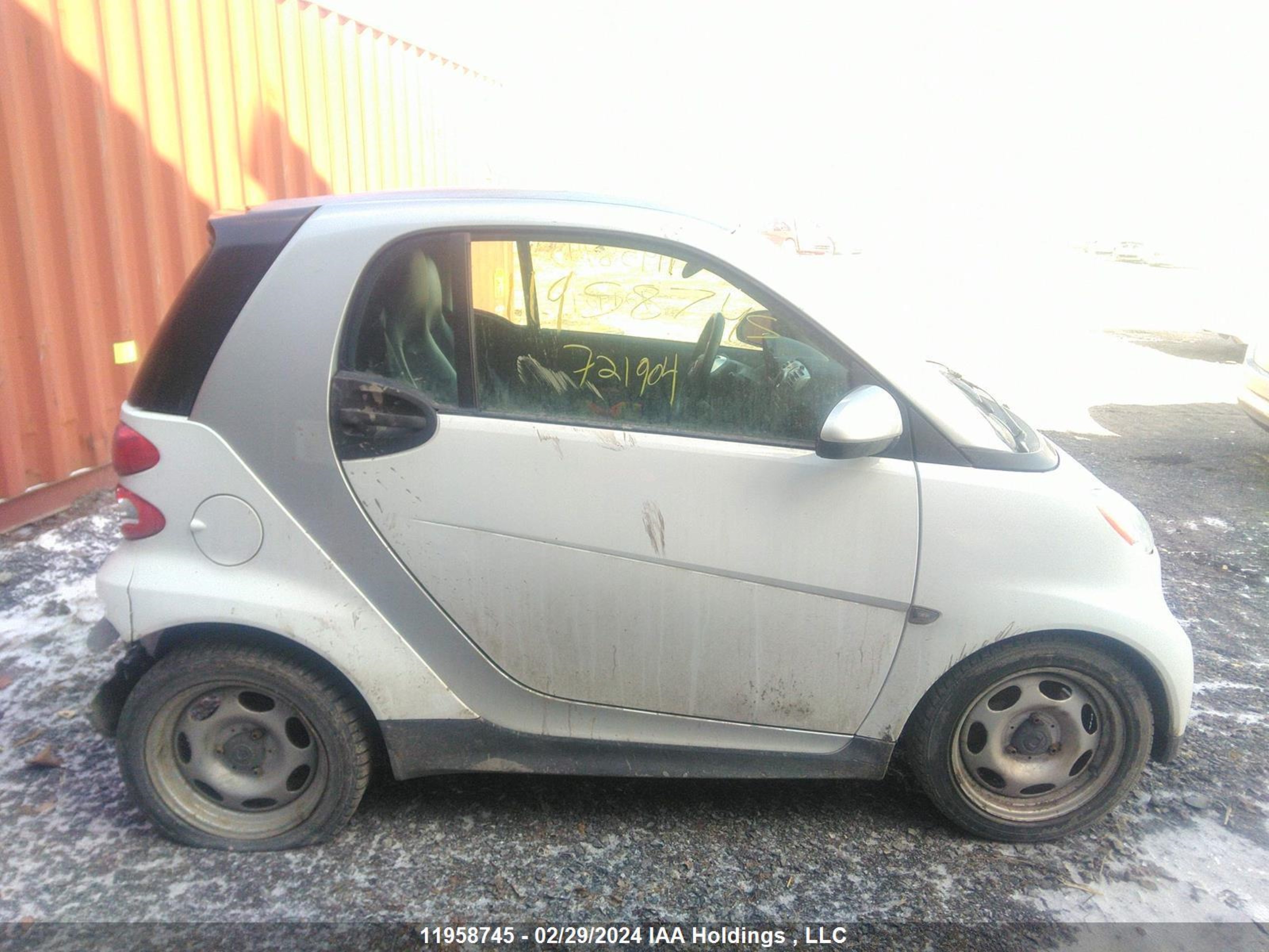 Photo 12 VIN: WMEEJ3BA1DK721904 - SMART FORTWO 