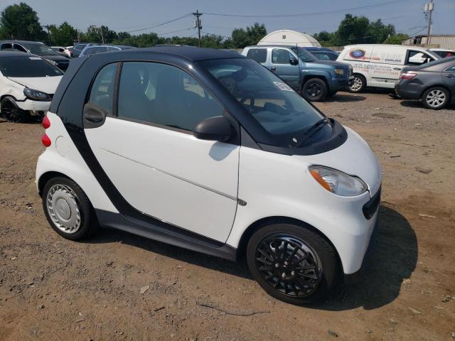 Photo 3 VIN: WMEEJ3BA1EK752975 - SMART FORTWO PUR 