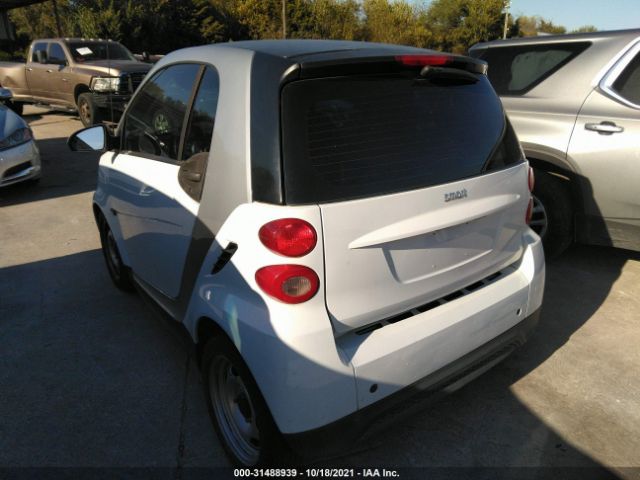 Photo 2 VIN: WMEEJ3BA1EK770490 - SMART FORTWO 