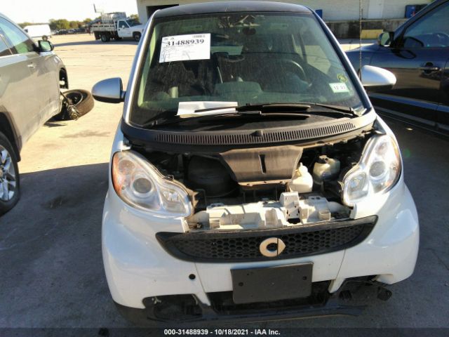 Photo 5 VIN: WMEEJ3BA1EK770490 - SMART FORTWO 