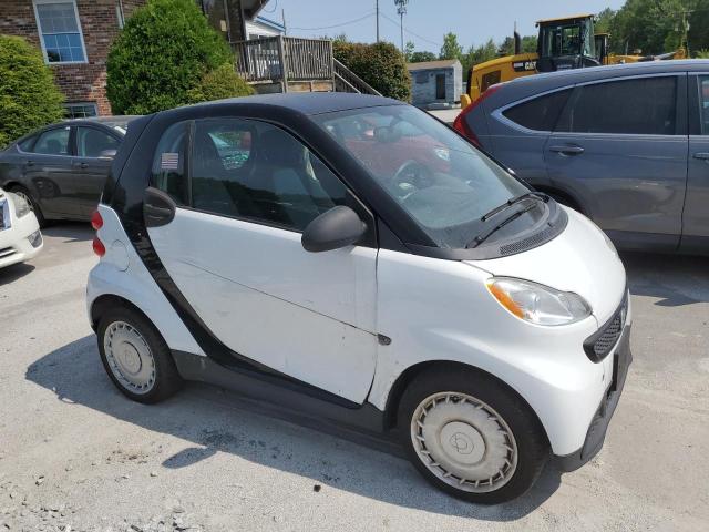 Photo 3 VIN: WMEEJ3BA1EK775334 - SMART FORTWO PUR 