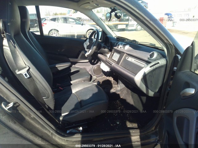 Photo 4 VIN: WMEEJ3BA1FK812626 - SMART FORTWO 