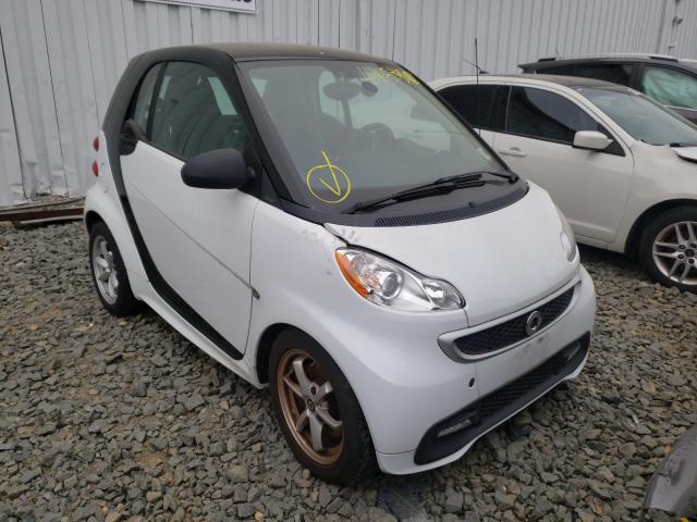 Photo 8 VIN: WMEEJ3BA1FK813713 - SMART FORTWO PUR 