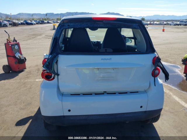 Photo 5 VIN: WMEEJ3BA2AK418299 - SMART FORTWO 