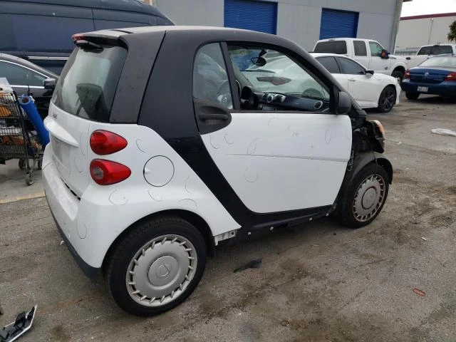 Photo 2 VIN: WMEEJ3BA2BK447822 - SMART FORTWO PUR 