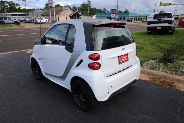 Photo 2 VIN: WMEEJ3BA2FK806575 - SMART FORTWO 