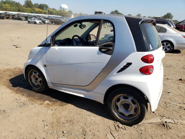 Photo 1 VIN: WMEEJ3BA2FK812487 - SMART FORTWO PUR 