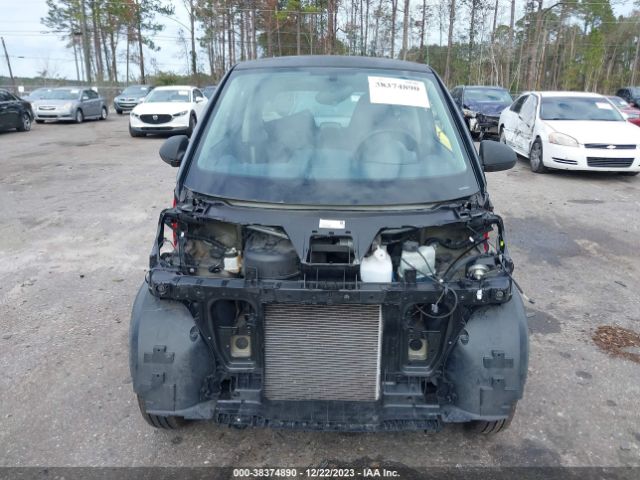 Photo 5 VIN: WMEEJ3BA3DK606818 - SMART FORTWO 