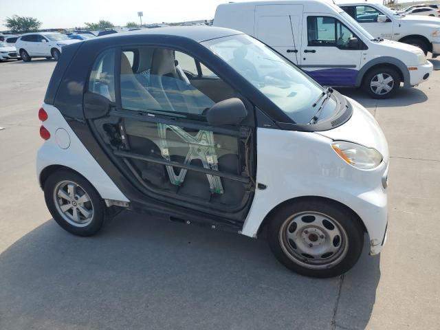 Photo 3 VIN: WMEEJ3BA3DK615793 - SMART FORTWO 