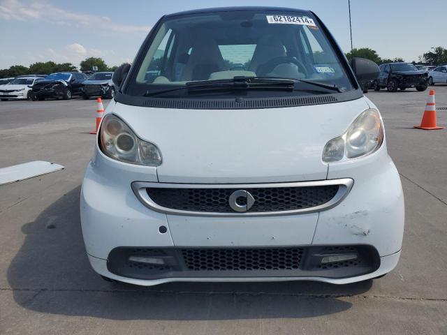 Photo 4 VIN: WMEEJ3BA3DK615793 - SMART FORTWO 