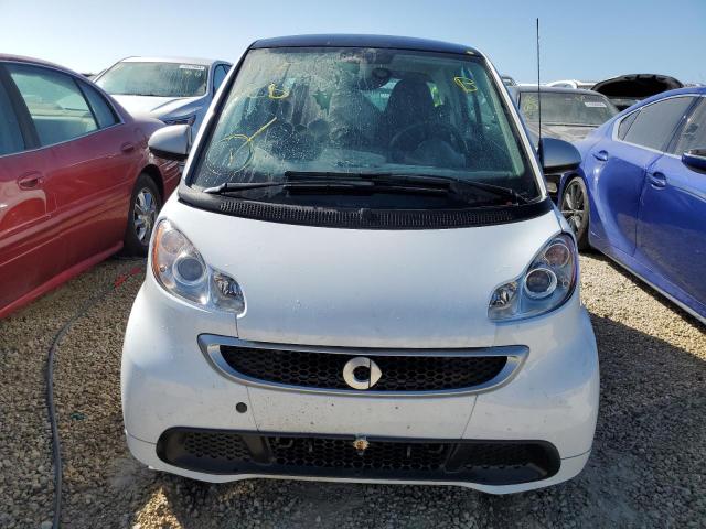 Photo 4 VIN: WMEEJ3BA3DK635154 - SMART FORTWO PUR 