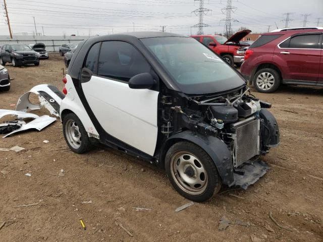 Photo 3 VIN: WMEEJ3BA3DK685861 - SMART FORTWO PUR 