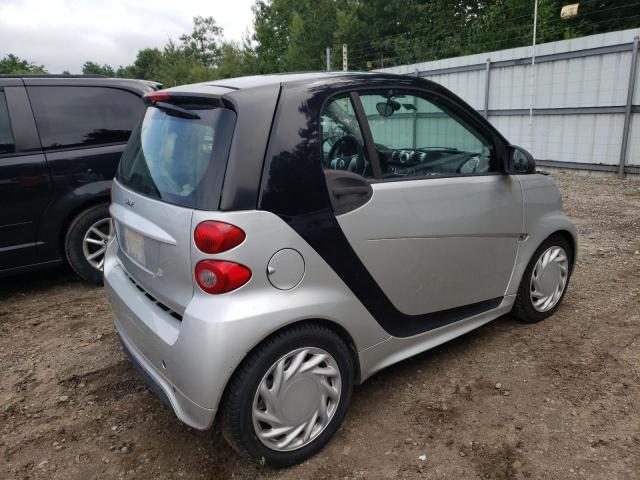 Photo 2 VIN: WMEEJ3BA3DK711035 - SMART FORTWO PUR 