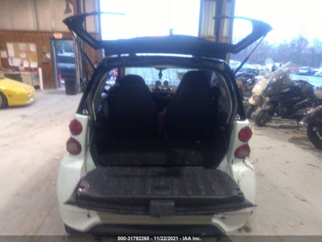 Photo 5 VIN: WMEEJ3BA3EK742609 - SMART FORTWO 