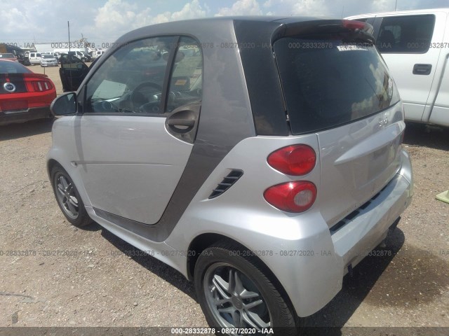 Photo 2 VIN: WMEEJ3BA3FK800221 - SMART FORTWO 