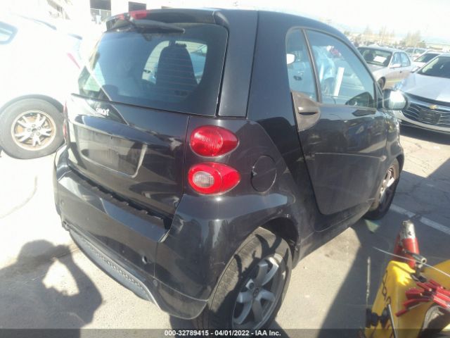 Photo 3 VIN: WMEEJ3BA3FK809114 - SMART FORTWO 