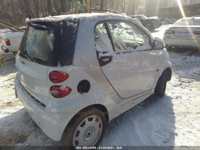 Photo 3 VIN: WMEEJ3BA3FK809274 - SMART FORTWO 