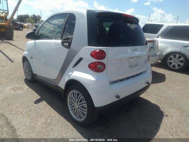 Photo 2 VIN: WMEEJ3BA4AK416439 - SMART FORTWO 