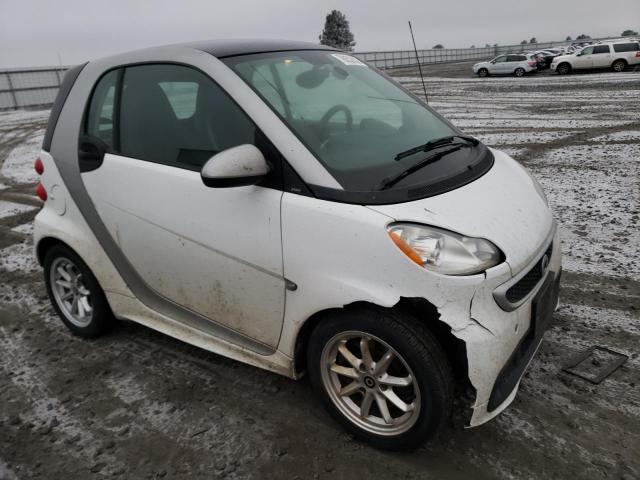 Photo 3 VIN: WMEEJ3BA4DK601871 - SMART FORTWO 