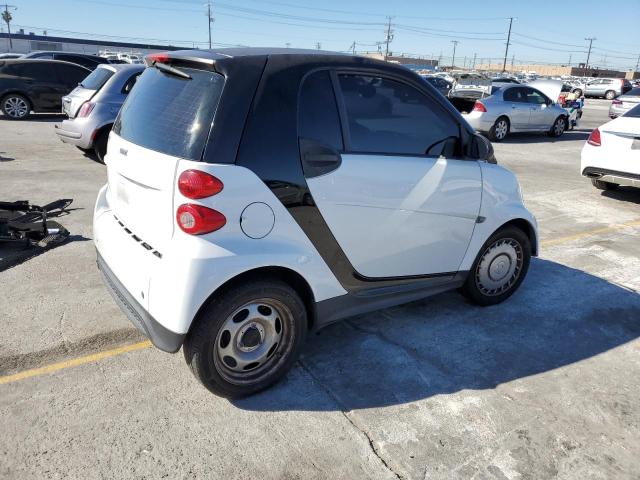 Photo 2 VIN: WMEEJ3BA4EK746457 - SMART FORTWO PUR 