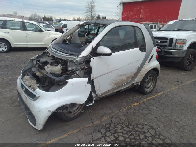 Photo 1 VIN: WMEEJ3BA4FK807579 - SMART FORTWO 